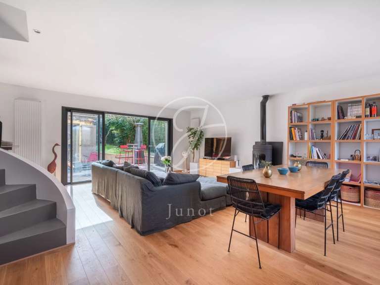 Maison Rueil-Malmaison - 4 chambres - 148m²