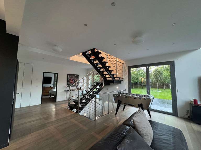 House Rueil-Malmaison - 4 bedrooms