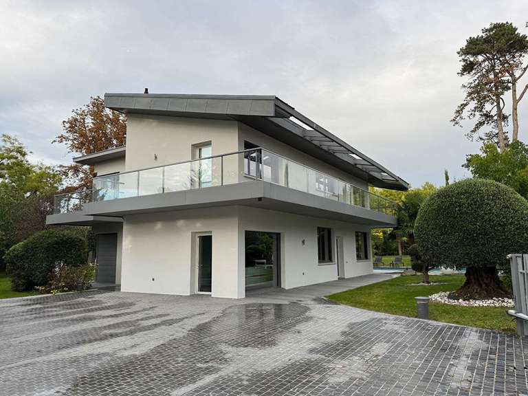 House Rueil-Malmaison - 4 bedrooms