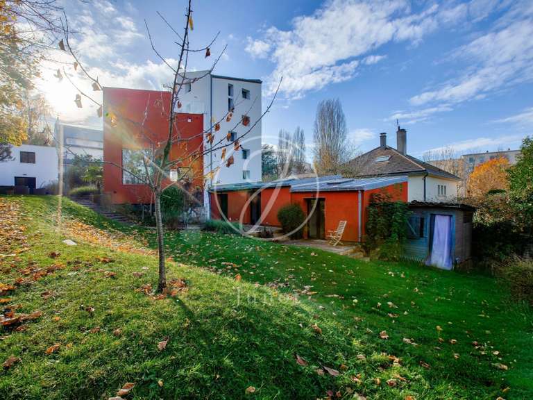 House Rueil-Malmaison - 7 bedrooms - 300m²