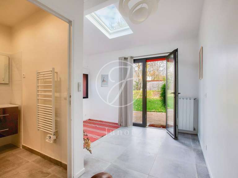 House Rueil-Malmaison - 7 bedrooms - 300m²