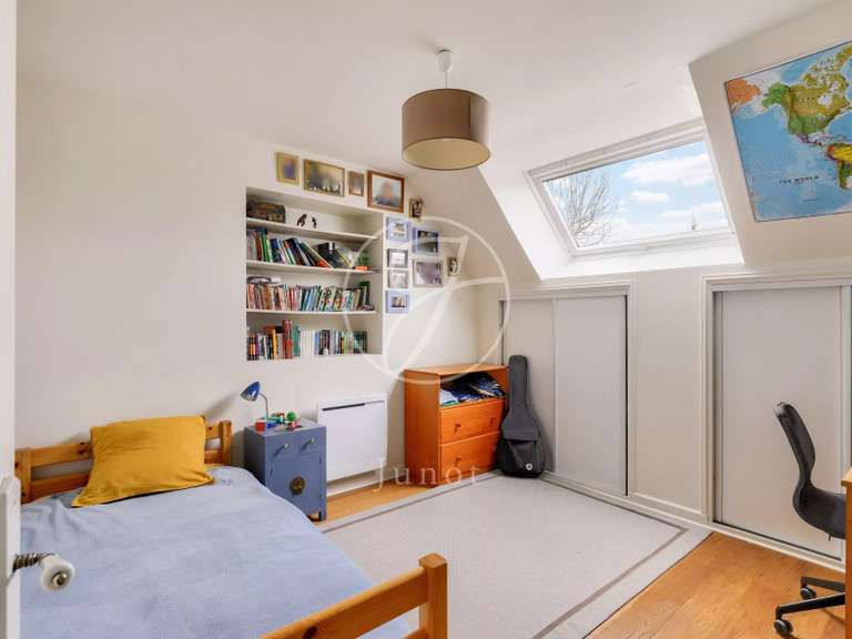 Maison Rueil-Malmaison - 5 chambres - 290m²