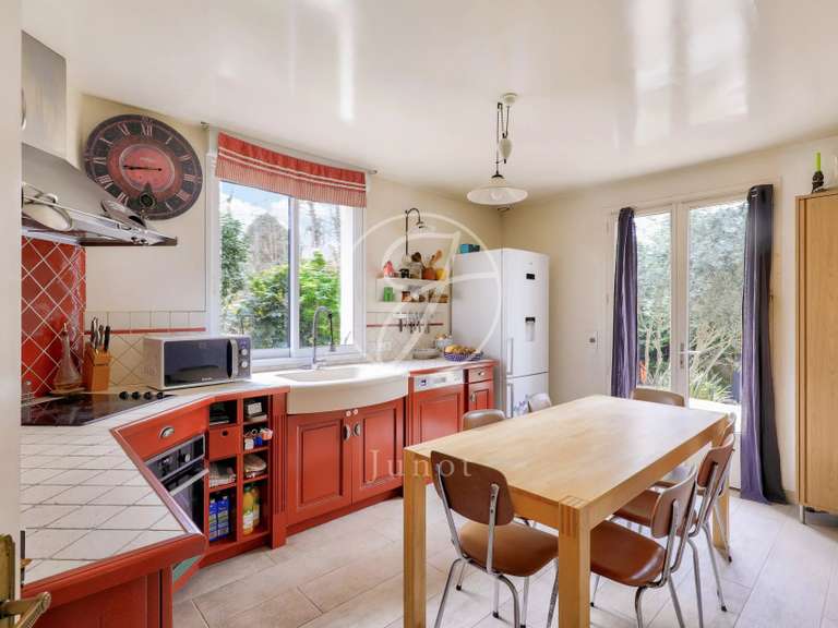 Maison Rueil-Malmaison - 5 chambres - 290m²