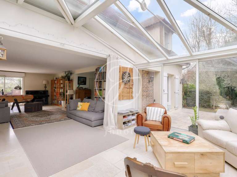 Maison Rueil-Malmaison - 5 chambres - 290m²