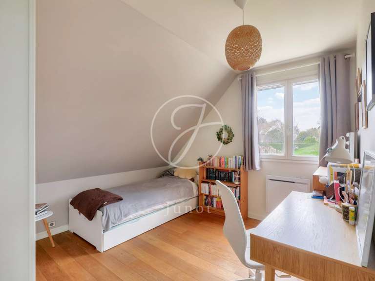 Maison Rueil-Malmaison - 5 chambres - 290m²