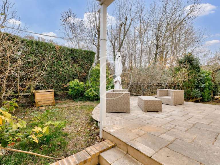 Maison Rueil-Malmaison - 5 chambres - 290m²