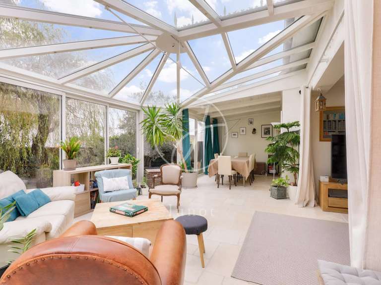 Maison Rueil-Malmaison - 5 chambres - 290m²