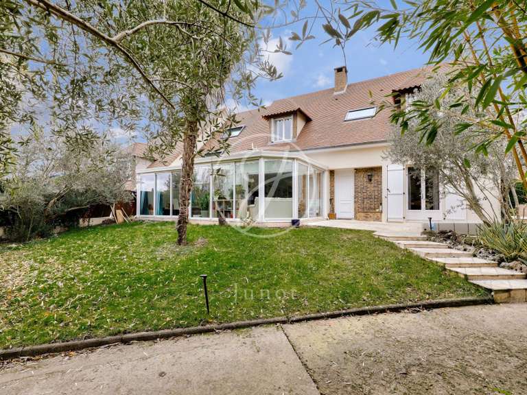 Maison Rueil-Malmaison - 5 chambres - 290m²