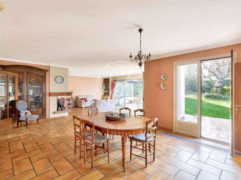 House Rueil-Malmaison - 7 bedrooms - 363m²