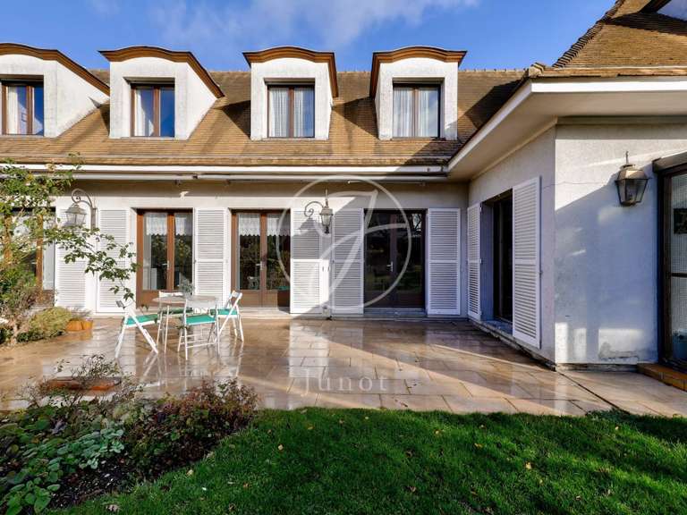 House Rueil-Malmaison - 7 bedrooms - 363m²