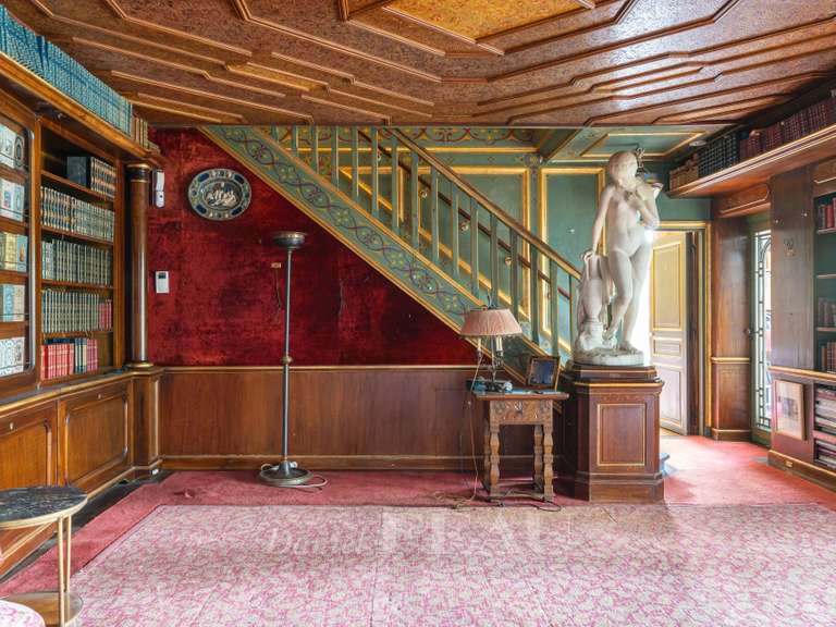 Maison Rueil-Malmaison - 6 chambres - 557m²