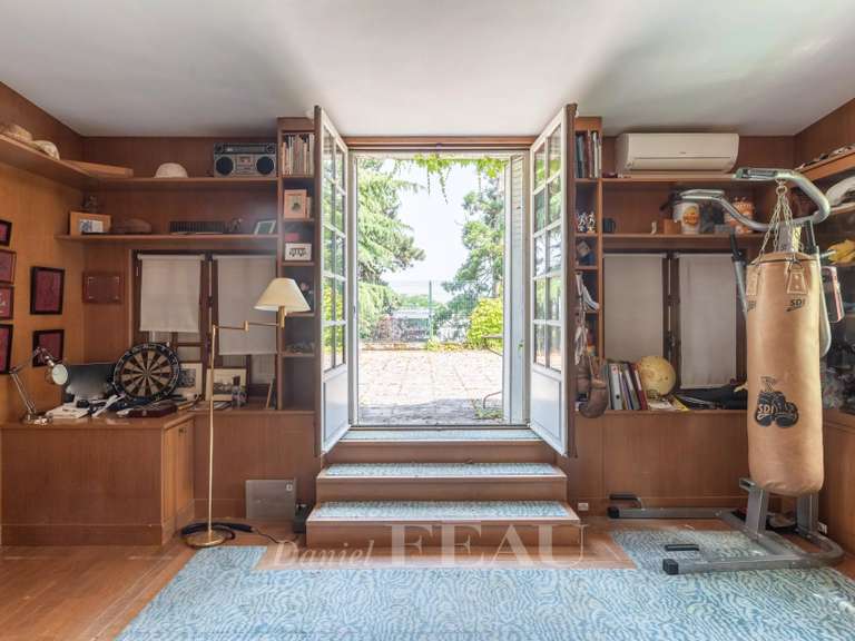 Maison Rueil-Malmaison - 6 chambres - 557m²