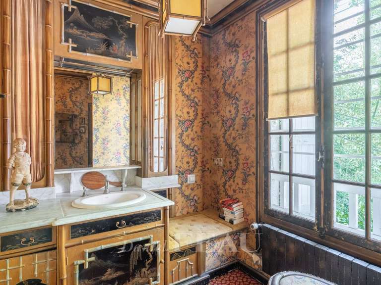 Maison Rueil-Malmaison - 6 chambres - 557m²