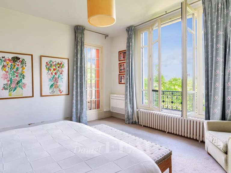 Maison Rueil-Malmaison - 6 chambres - 538m²