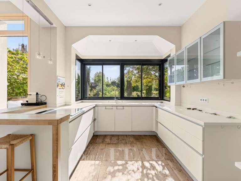 Maison Rueil-Malmaison - 6 chambres - 538m²