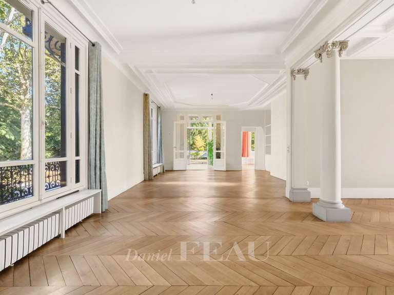 Maison Rueil-Malmaison - 6 chambres - 538m²