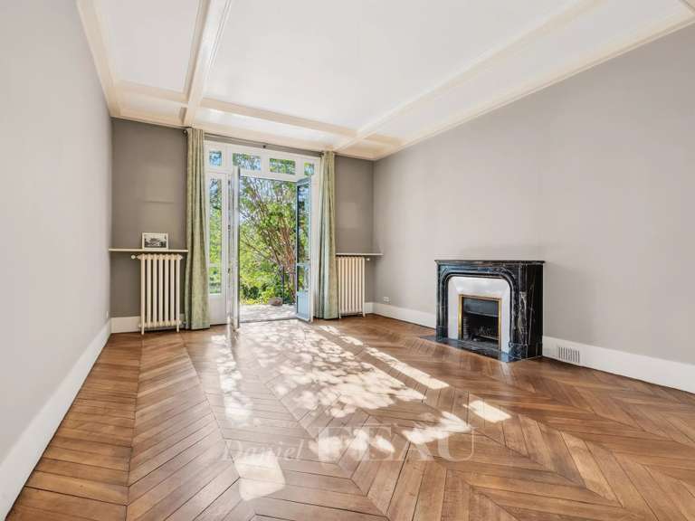 Maison Rueil-Malmaison - 6 chambres - 538m²