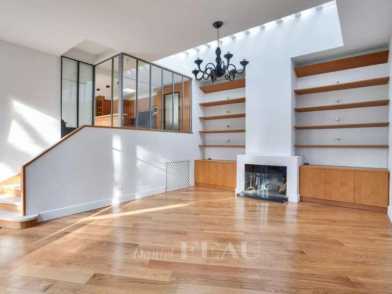 House Rueil-Malmaison - 5 bedrooms - 315m²