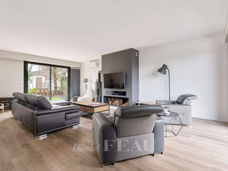 Maison Rueil-Malmaison - 4 chambres - 180m²