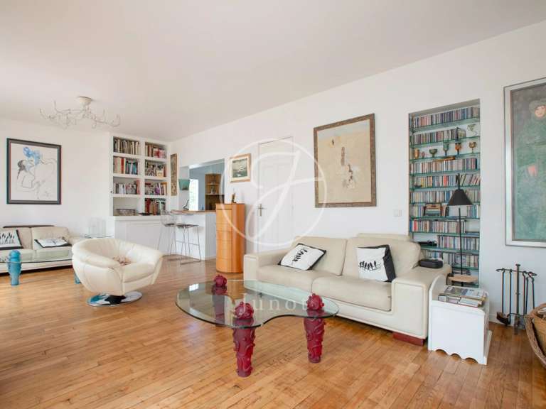 Maison Rueil-Malmaison - 5 chambres - 260m²