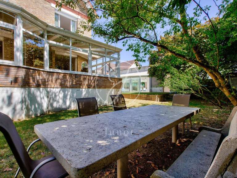 Maison Rueil-Malmaison - 5 chambres - 260m²