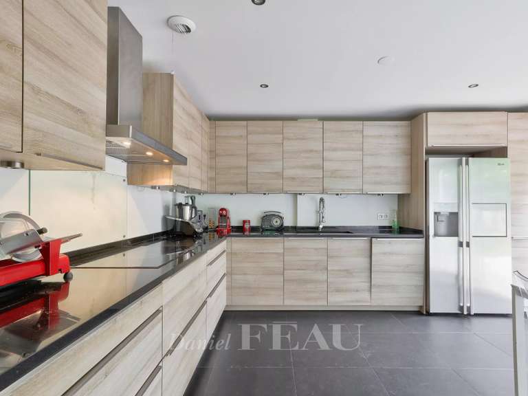 Maison Rueil-Malmaison - 6 chambres - 398m²