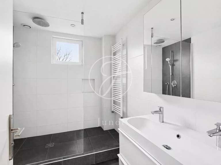 Maison Rueil-Malmaison - 5 chambres - 185m²