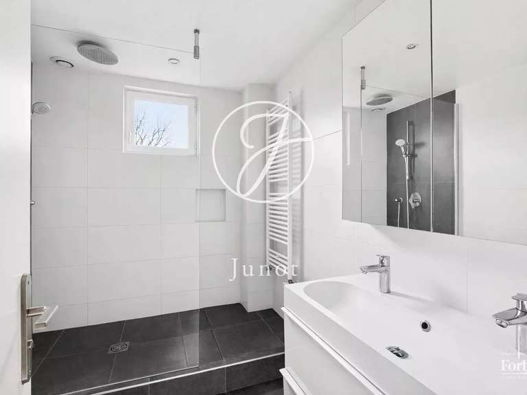 Maison Rueil-Malmaison - 5 chambres - 185m²