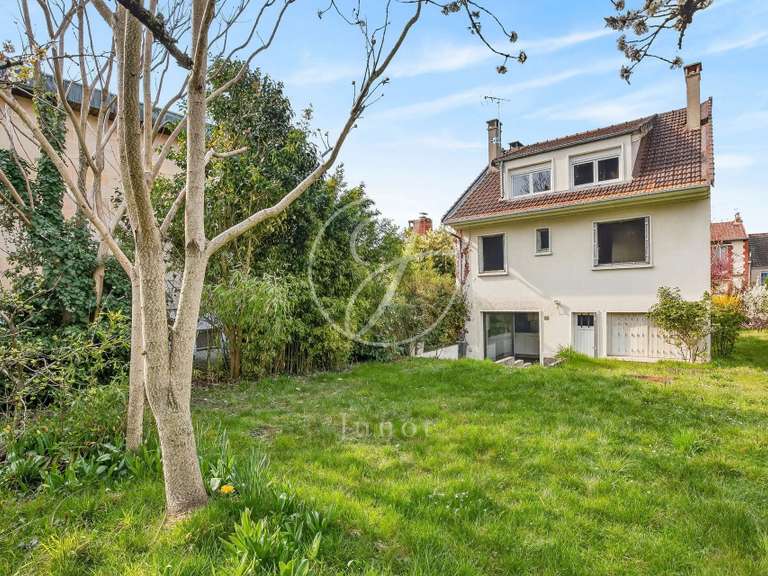 Maison Rueil-Malmaison - 5 chambres - 185m²