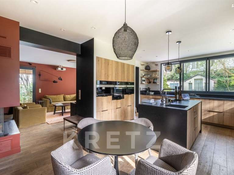 Maison Rueil-Malmaison - 5 chambres - 280m²