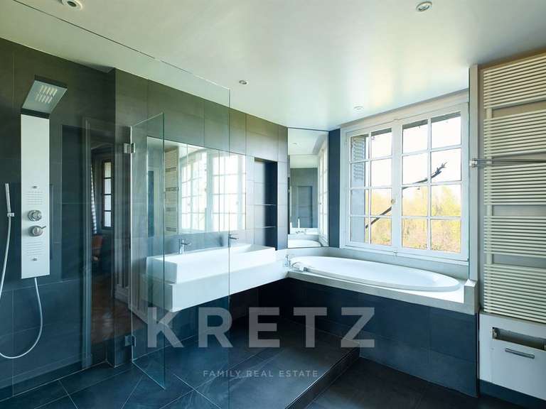 Maison Rueil-Malmaison - 6 chambres - 500m²