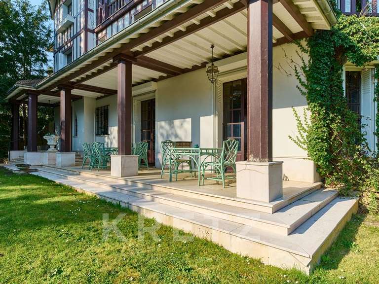 Maison Rueil-Malmaison - 6 chambres - 500m²