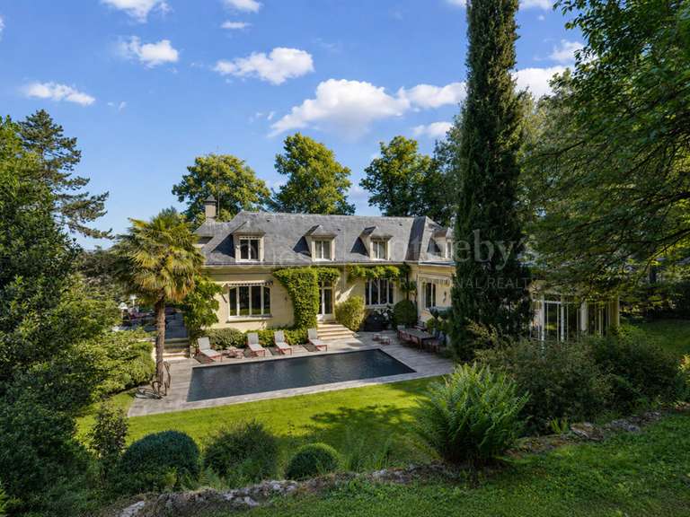House Rueil-Malmaison - 6 bedrooms - 486m²