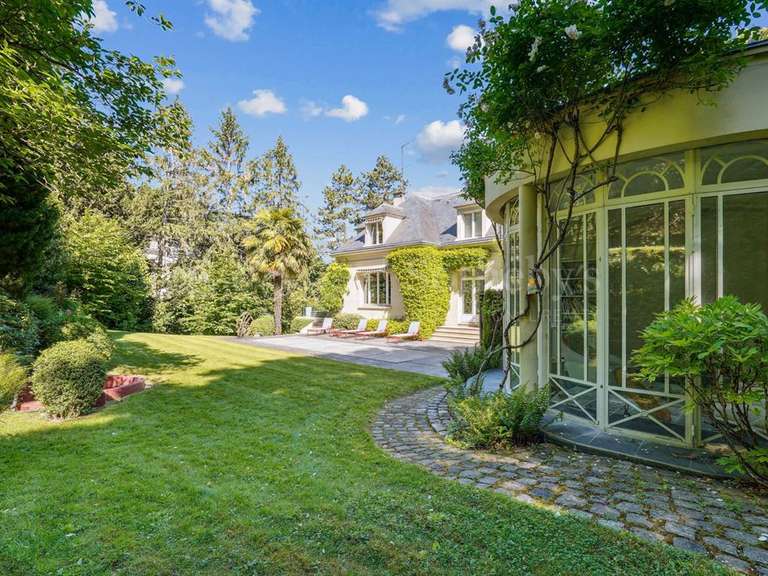 Maison Rueil-Malmaison - 6 chambres - 486m²
