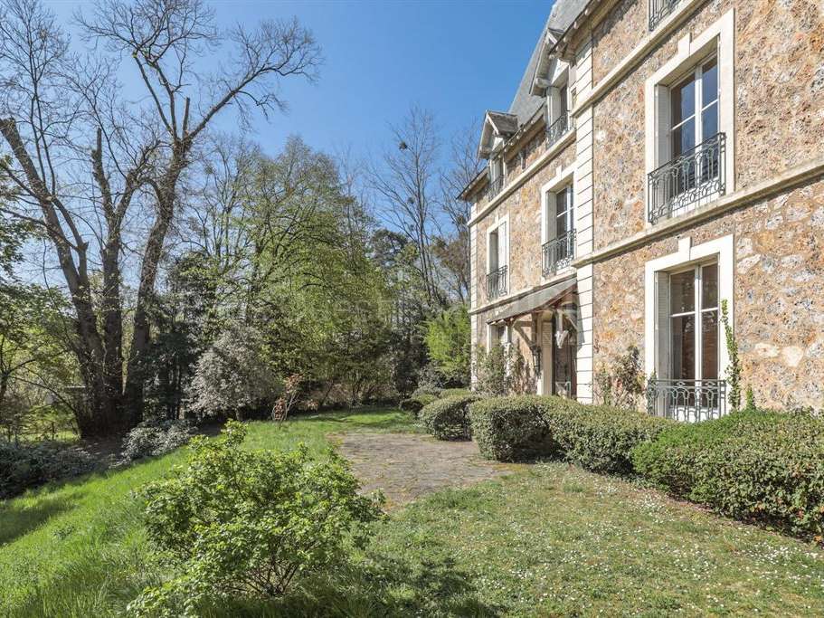 House Rueil-Malmaison