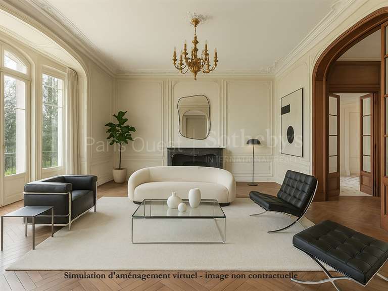 House Rueil-Malmaison - 502m²
