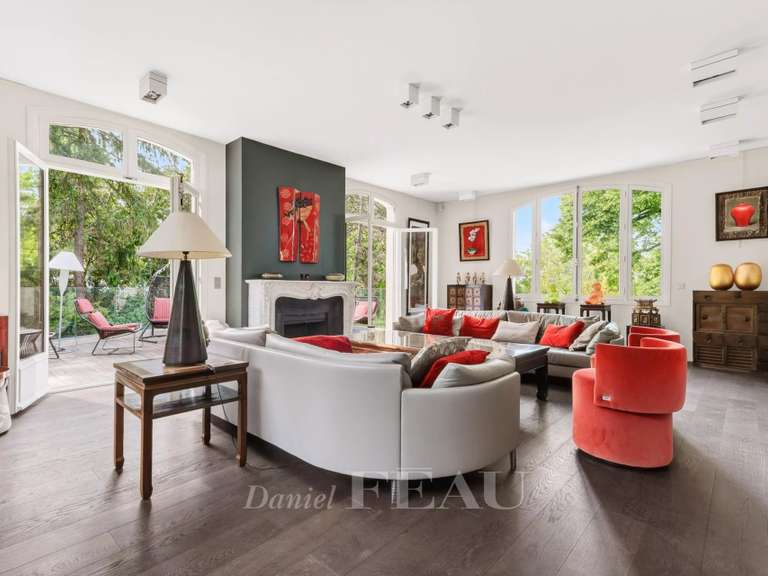 Maison Rueil-Malmaison - 6 chambres - 486m²