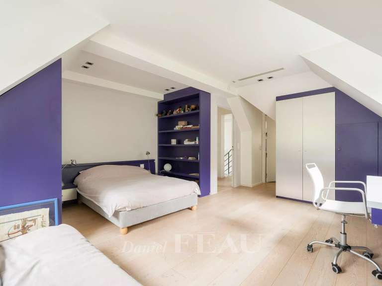 Maison Rueil-Malmaison - 6 chambres - 486m²