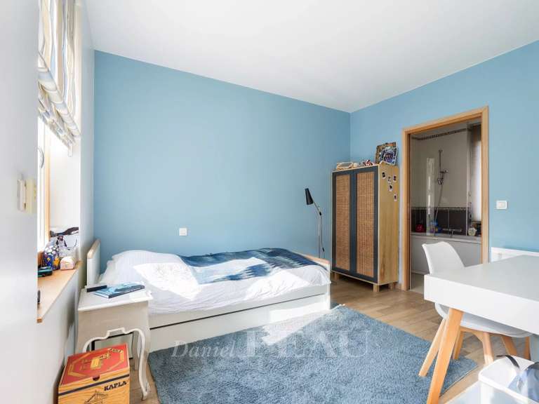 Maison Rueil-Malmaison - 4 chambres - 220m²