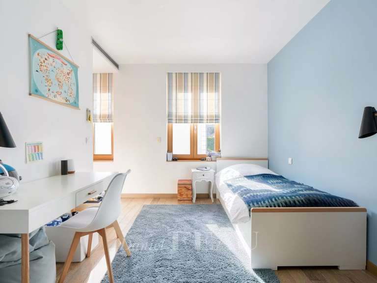 Maison Rueil-Malmaison - 4 chambres - 220m²