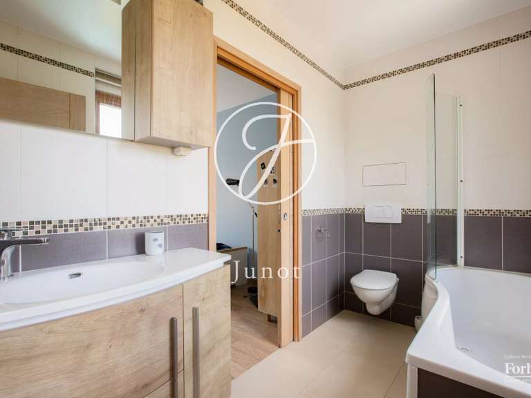 Maison Rueil-Malmaison - 4 chambres - 221m²