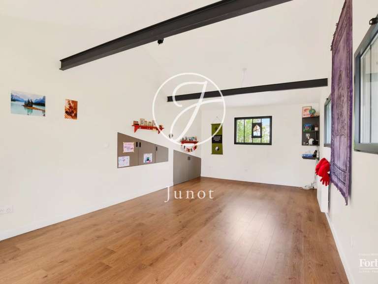 Maison Rueil-Malmaison - 4 chambres - 231m²