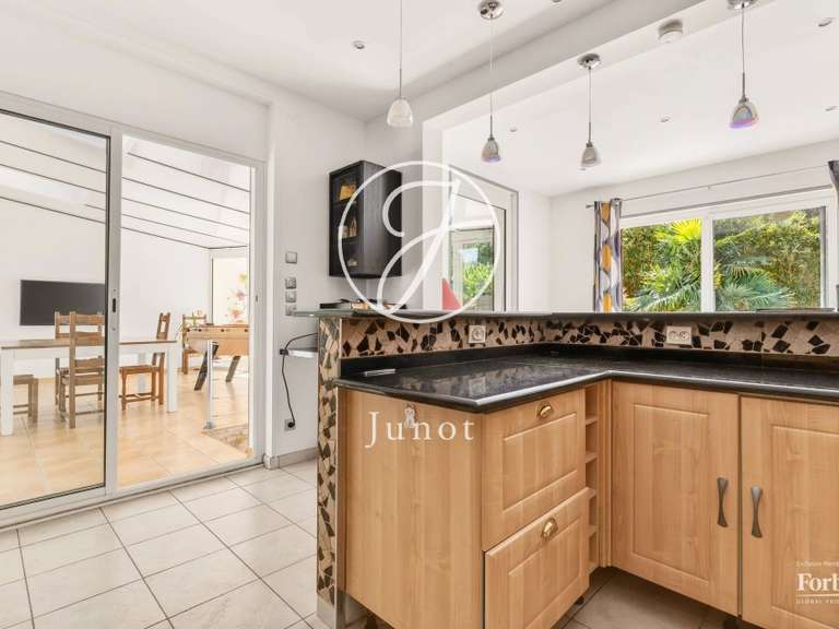 Maison Rueil-Malmaison - 3 chambres - 170m²