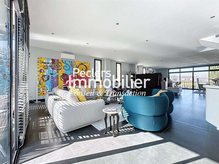 Maison Rueil-Malmaison - 6 chambres - 314m²