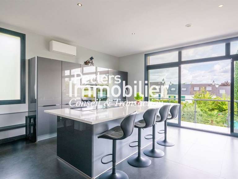 Maison Rueil-Malmaison - 6 chambres - 314m²