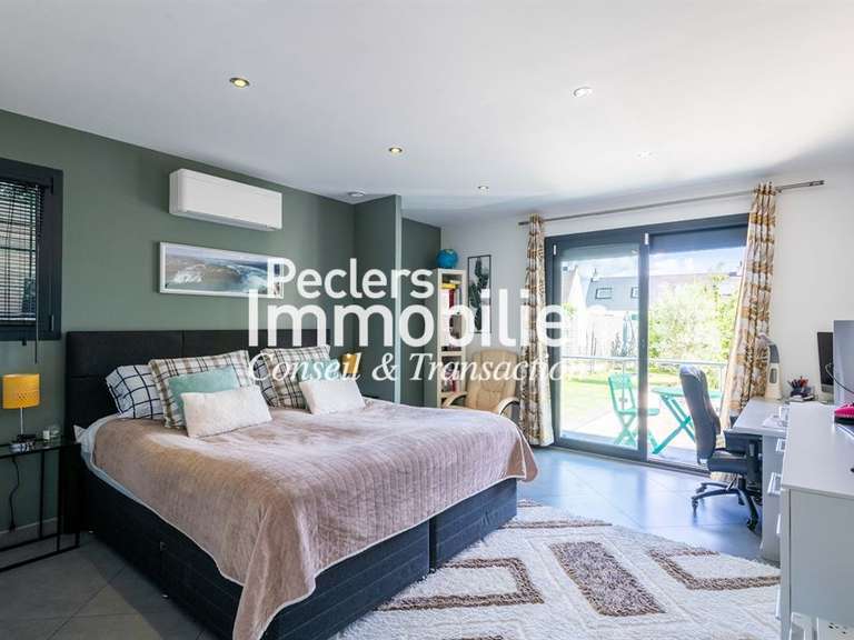 Maison Rueil-Malmaison - 6 chambres - 314m²