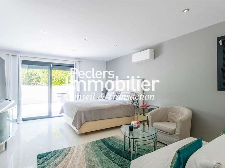 Maison Rueil-Malmaison - 6 chambres - 314m²