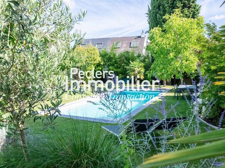 Maison Rueil-Malmaison - 6 chambres - 314m²