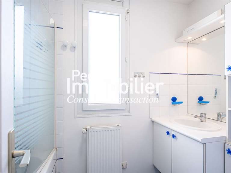 Maison Rueil-Malmaison - 5 chambres - 269m²