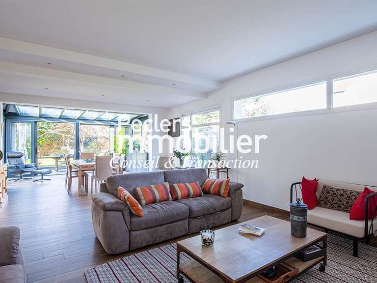 Maison Rueil-Malmaison - 5 chambres - 269m²